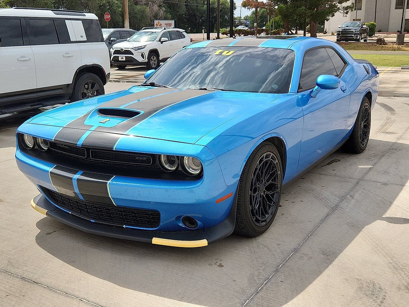 2023 Dodge Challenger GT — photo 1 of 40