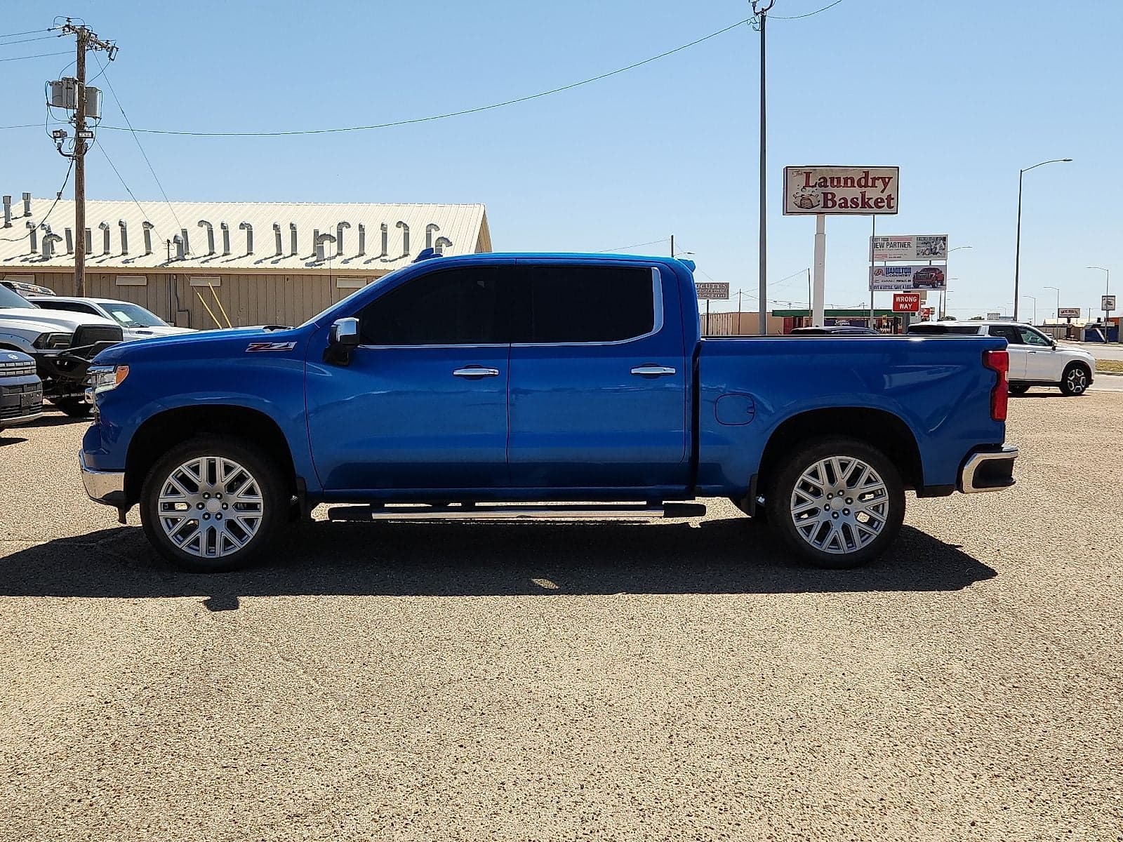 2022 Chevrolet Silverado 1500 LTZ — photo 1 of 31