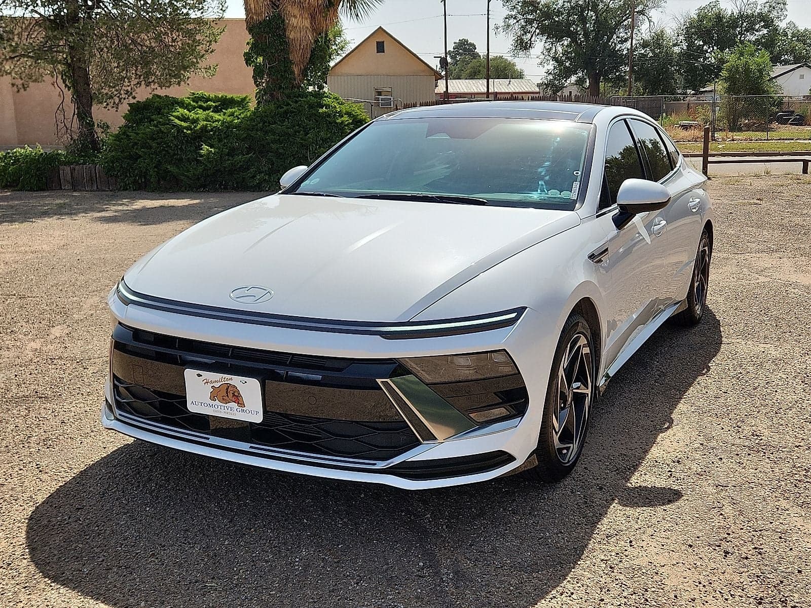 2025 Hyundai Sonata SEL Convenience — photo 1 of 40