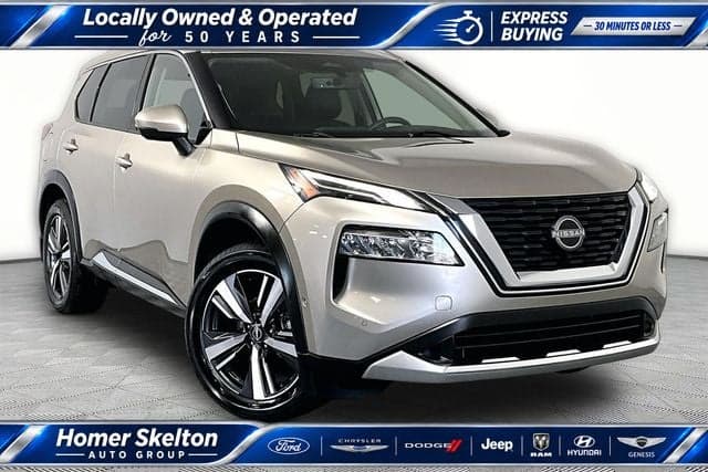 2023 Nissan Rogue Platinum — photo 1 of 46