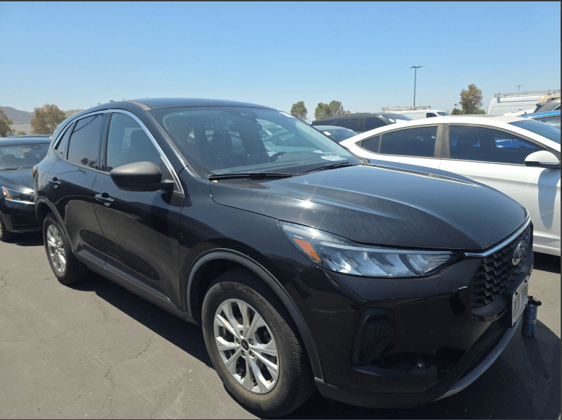 2023 Ford Escape Active — photo 1 of 5