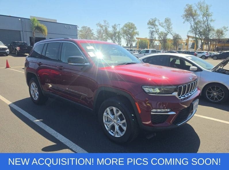2023 Jeep Grand Cherokee Limited — photo 1 of 21