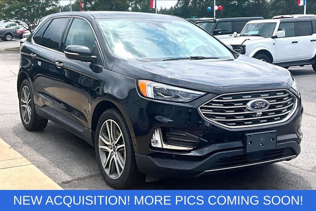 2021 Ford Edge Titanium — photo 1 of 22