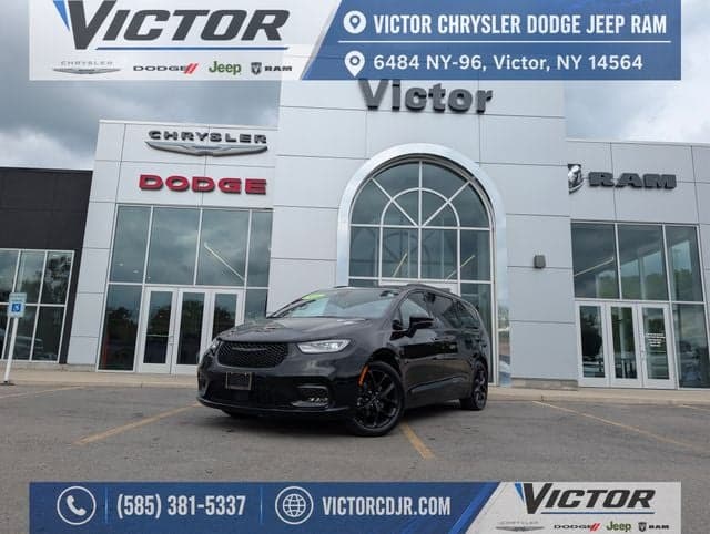 2025 Chrysler Pacifica Limited — photo 1 of 21