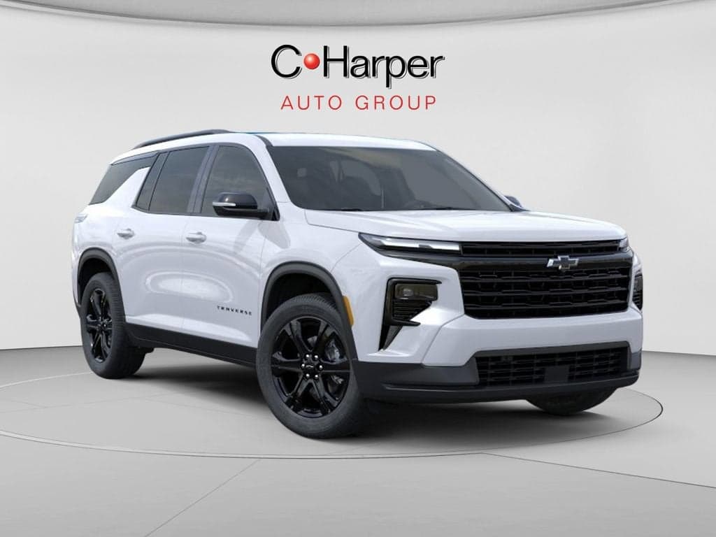 2027 Chevrolet Traverse LT — photo 1 of 31