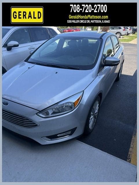 2017 Ford Focus Titanium — photo 1 of 5