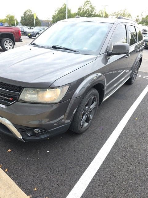 2020 Dodge Journey Crossroad — photo 1 of 5
