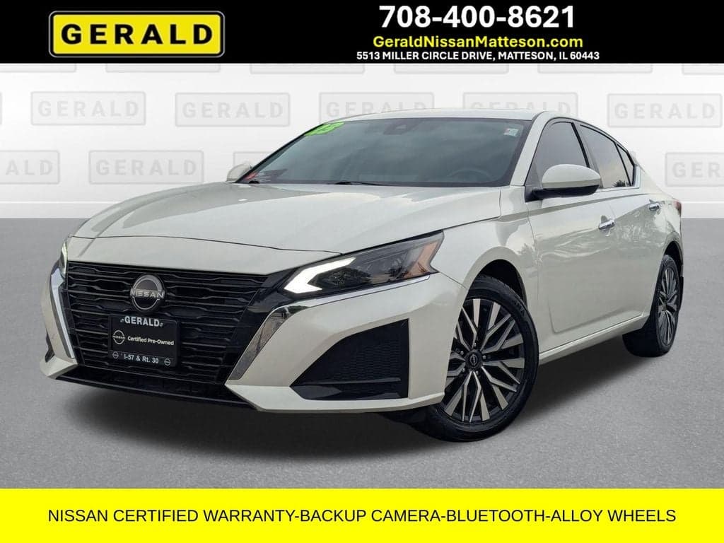 2023 Nissan Altima 2.5 SV — photo 1 of 38