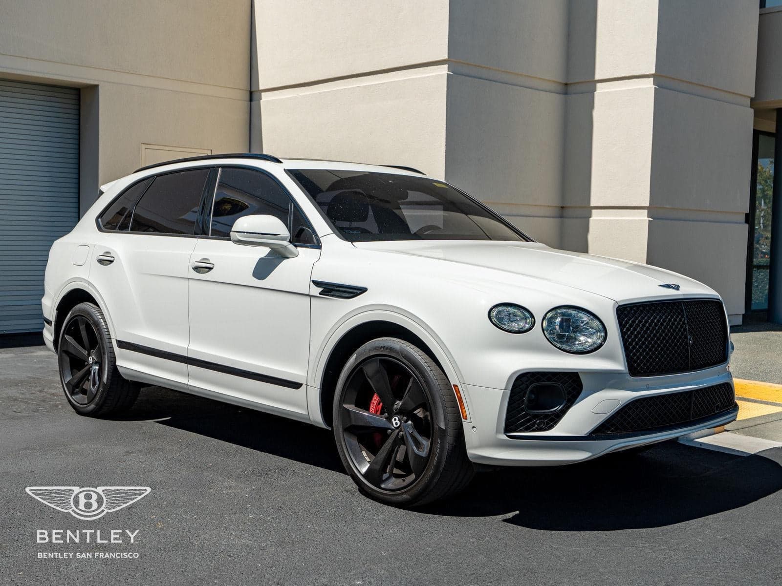 2023 Bentley Bentayga S — photo 1 of 34
