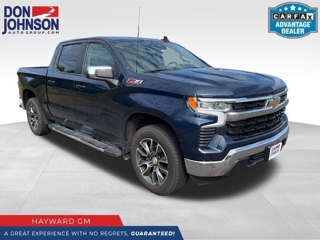 2022 Chevrolet Silverado 1500 LT — photo 1 of 27