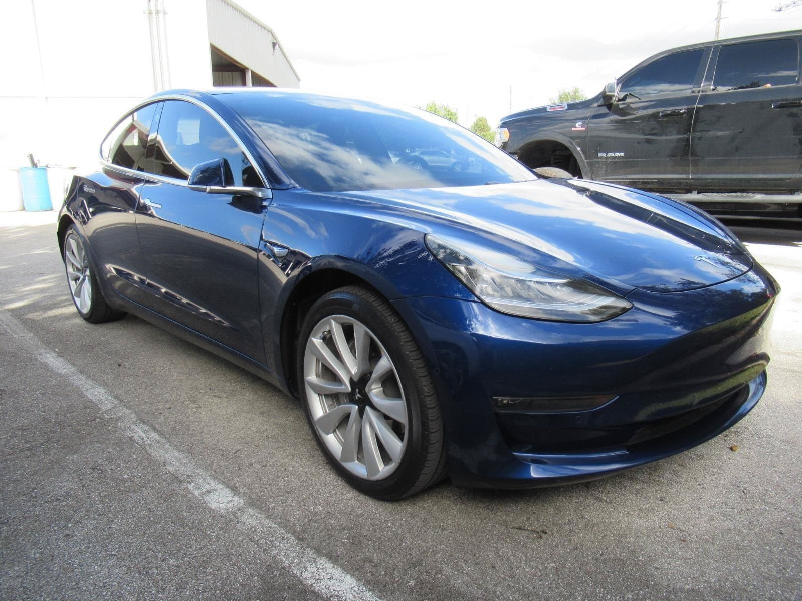 2018 Tesla Model 3 Long Range Battery — photo 1 of 4