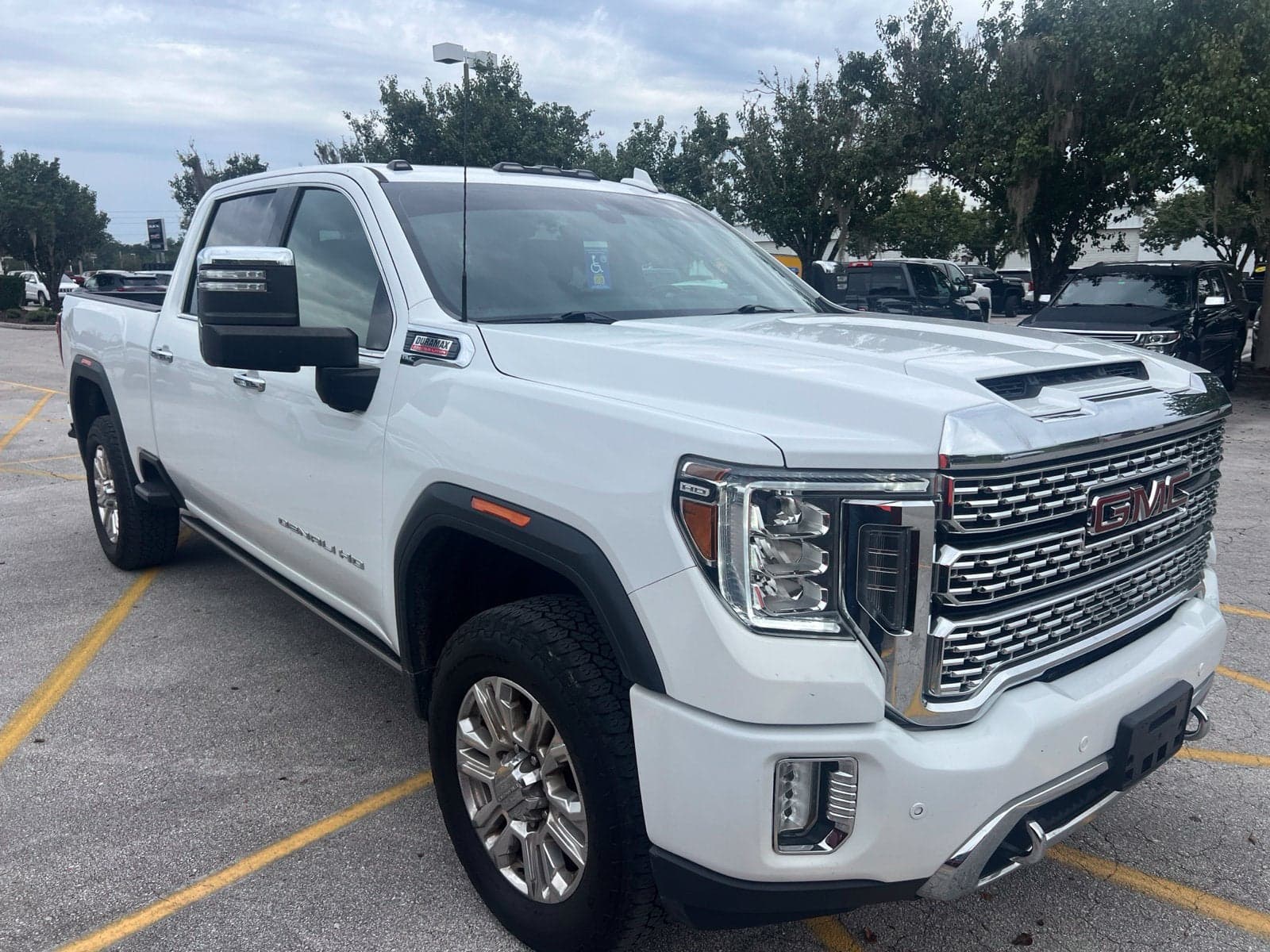 2021 GMC Sierra 2500HD Denali — photo 1 of 5