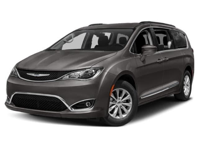 2019 Chrysler Pacifica Touring L Plus — photo 1 of 5