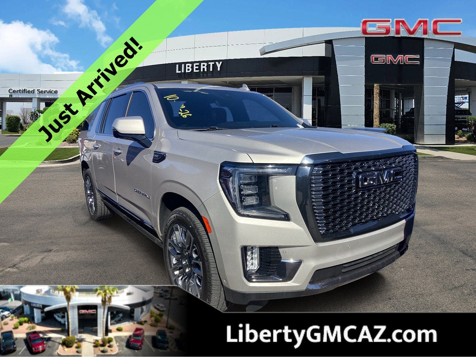 2023 GMC Yukon XL Denali Ultimate — photo 1 of 5