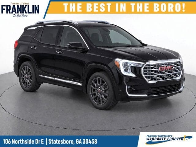2023 GMC Terrain Denali — photo 1 of 5