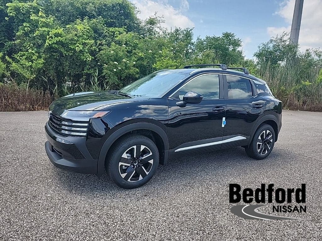 2026 Nissan Kicks SV — photo 1 of 18