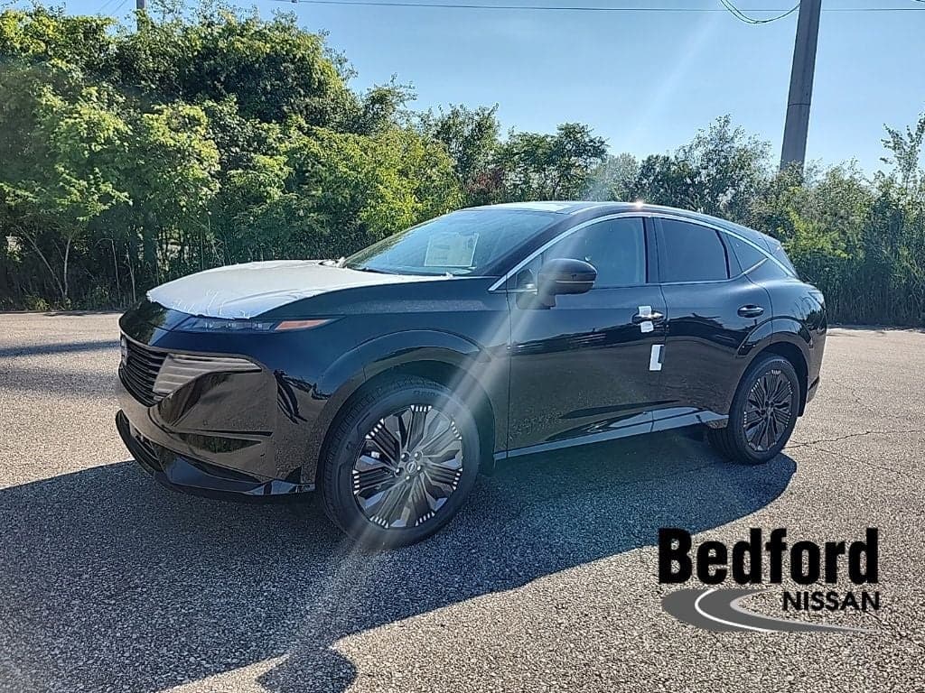 2027 Nissan Murano Platinum — photo 1 of 18