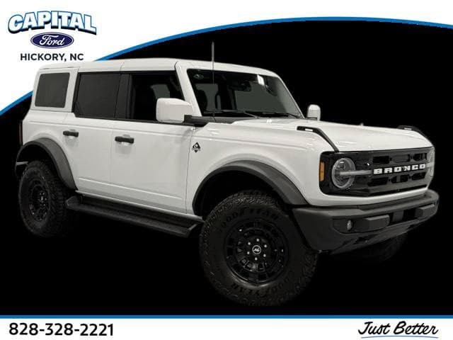 2026 Ford Bronco Outer Banks — photo 1 of 28