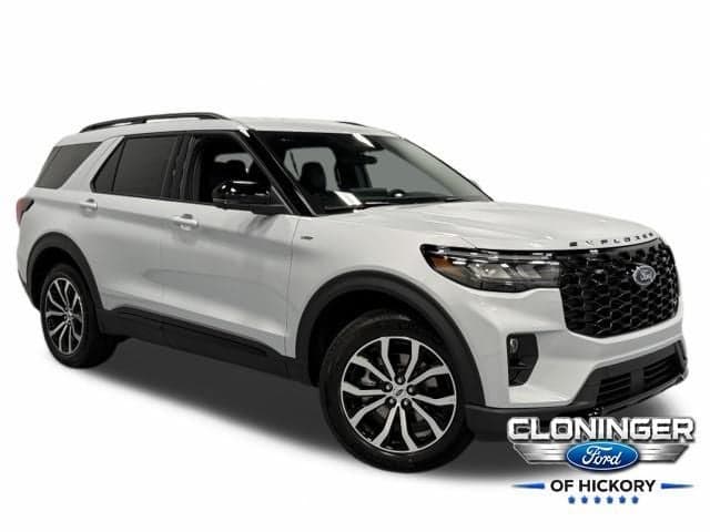 2026 Ford Explorer ST-Line — photo 1 of 36
