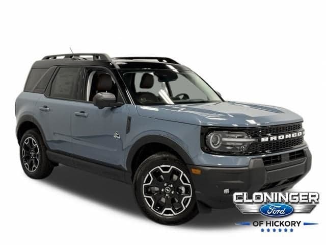2026 Ford Bronco Sport Outer Banks — photo 1 of 33