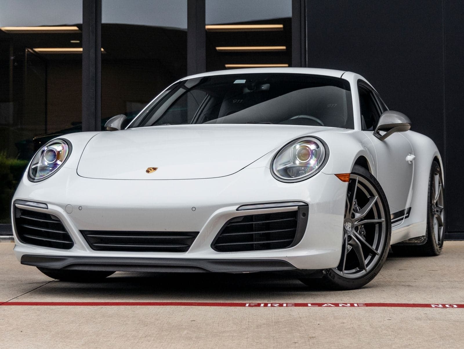 2018 Porsche 911 911 Carrera T — photo 1 of 74