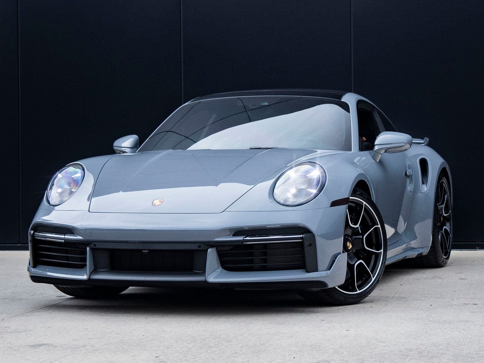 2023 Porsche 911 Turbo S — photo 1 of 34