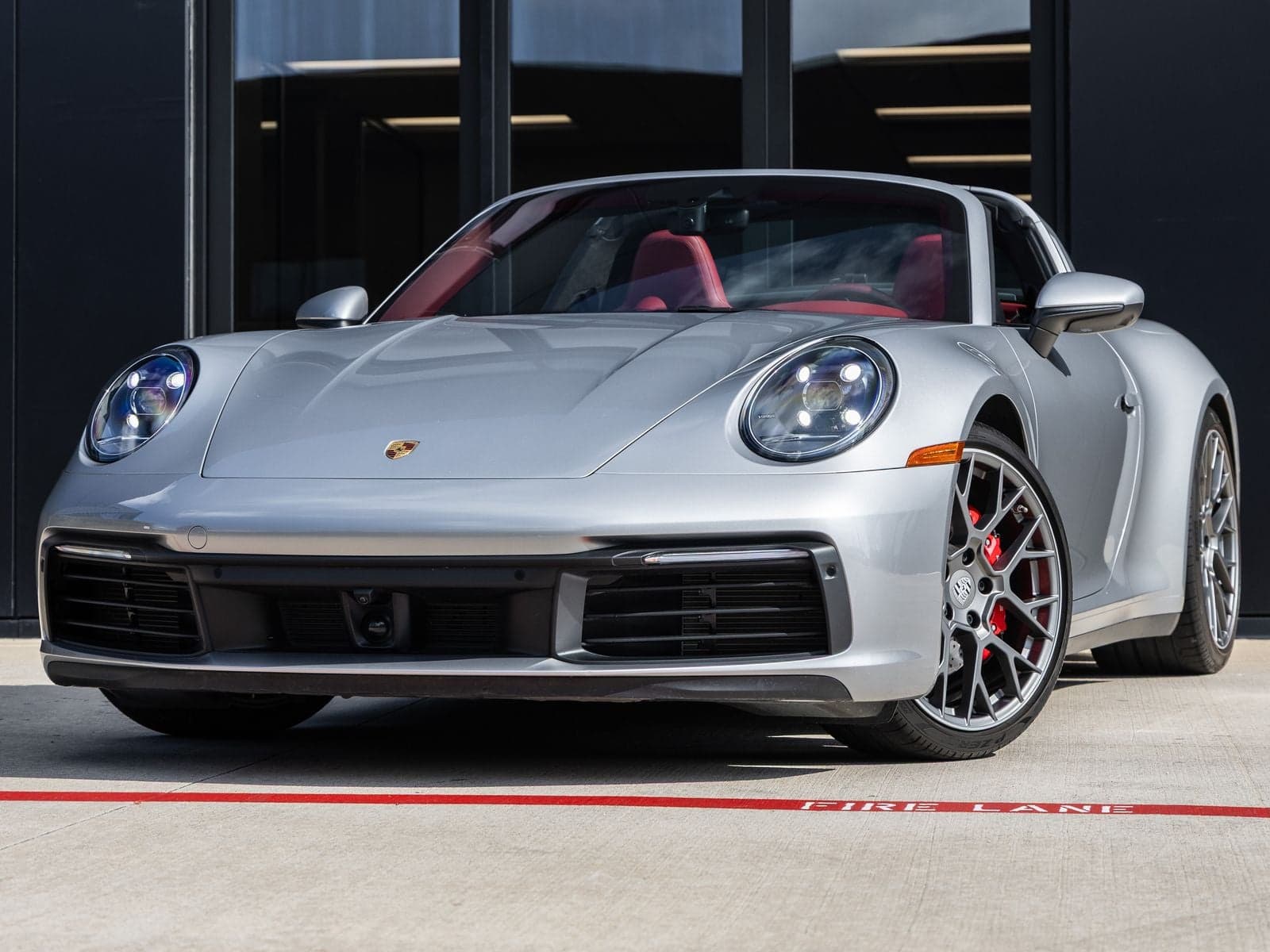 2022 Porsche 911 4S — photo 1 of 50