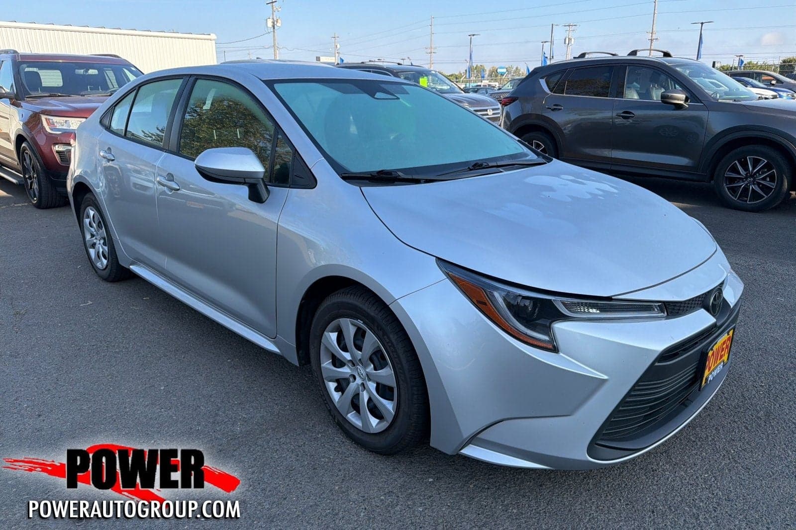 2024 Toyota Corolla LE — photo 1 of 5