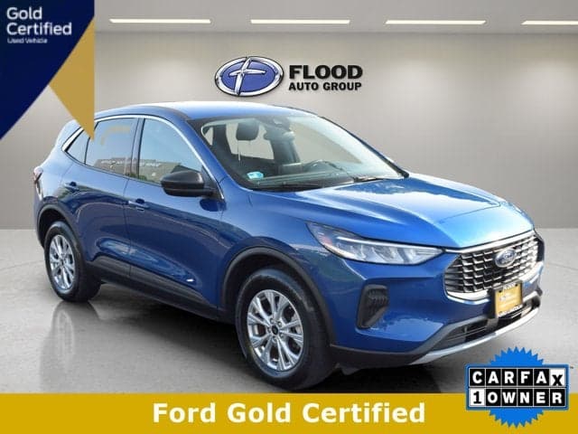 2023 Ford Escape Active — photo 1 of 21