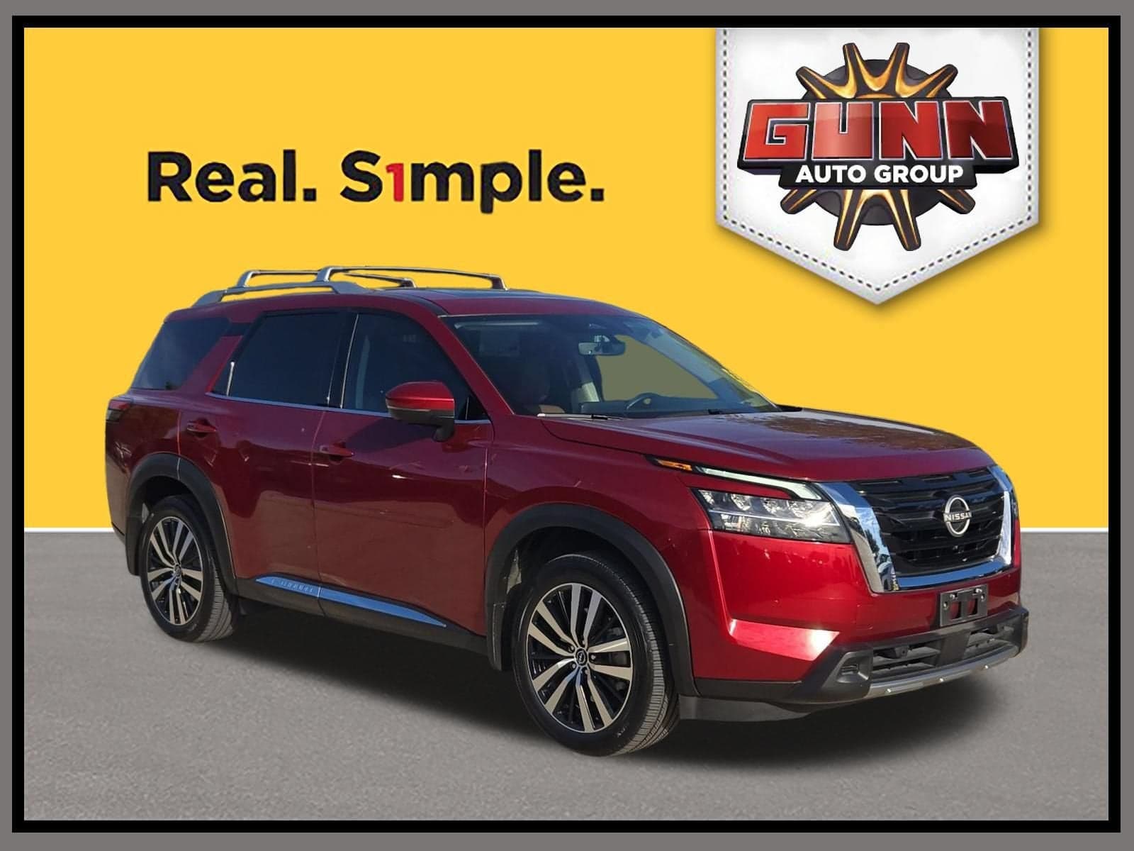 2024 Nissan Pathfinder Platinum — photo 1 of 5