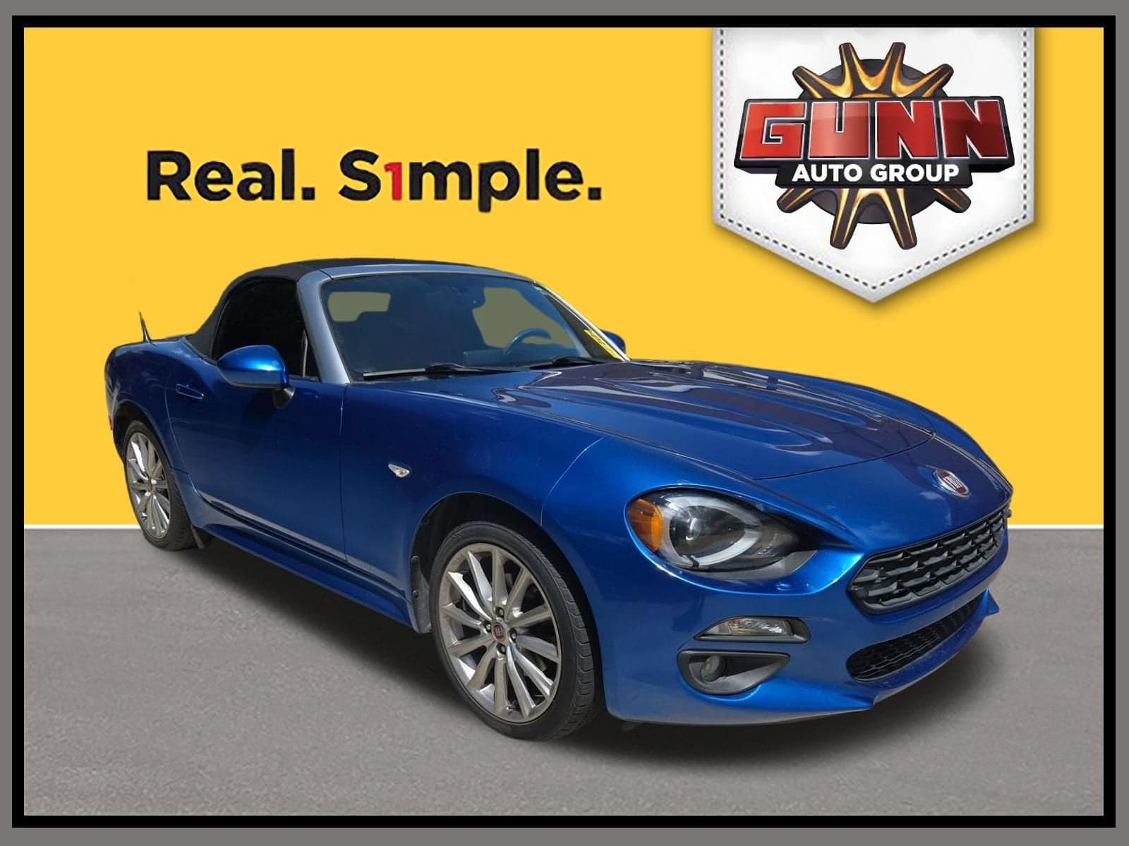 2017 Fiat 124 Spider Lusso — photo 1 of 32