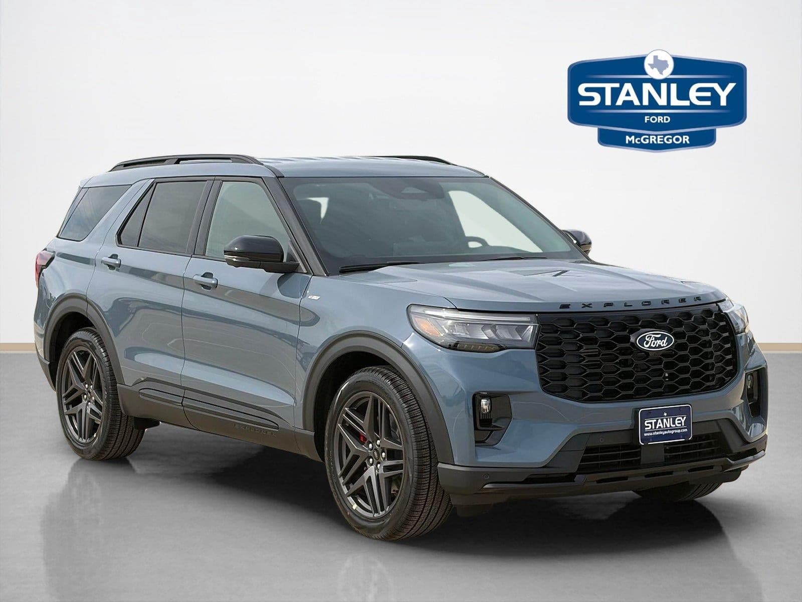 2027 Ford Explorer ST-Line — photo 1 of 5