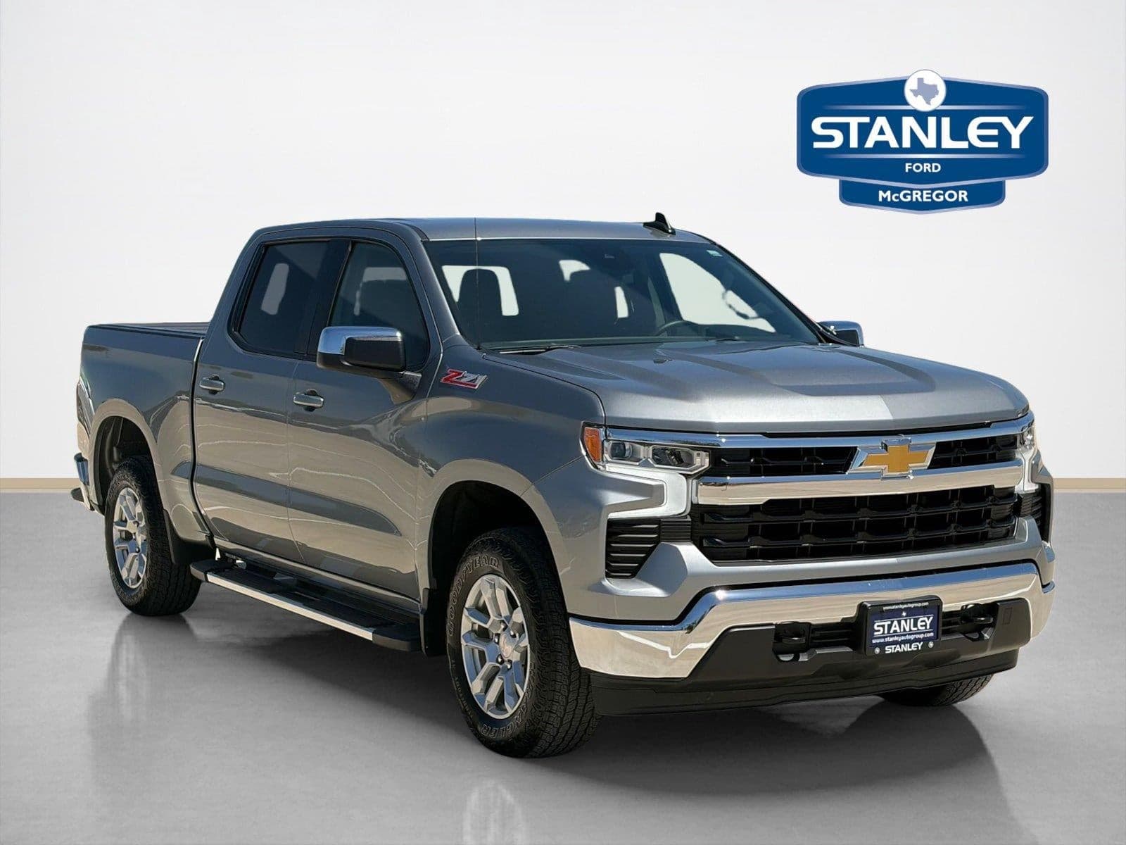 2024 Chevrolet Silverado 1500 LT — photo 1 of 22