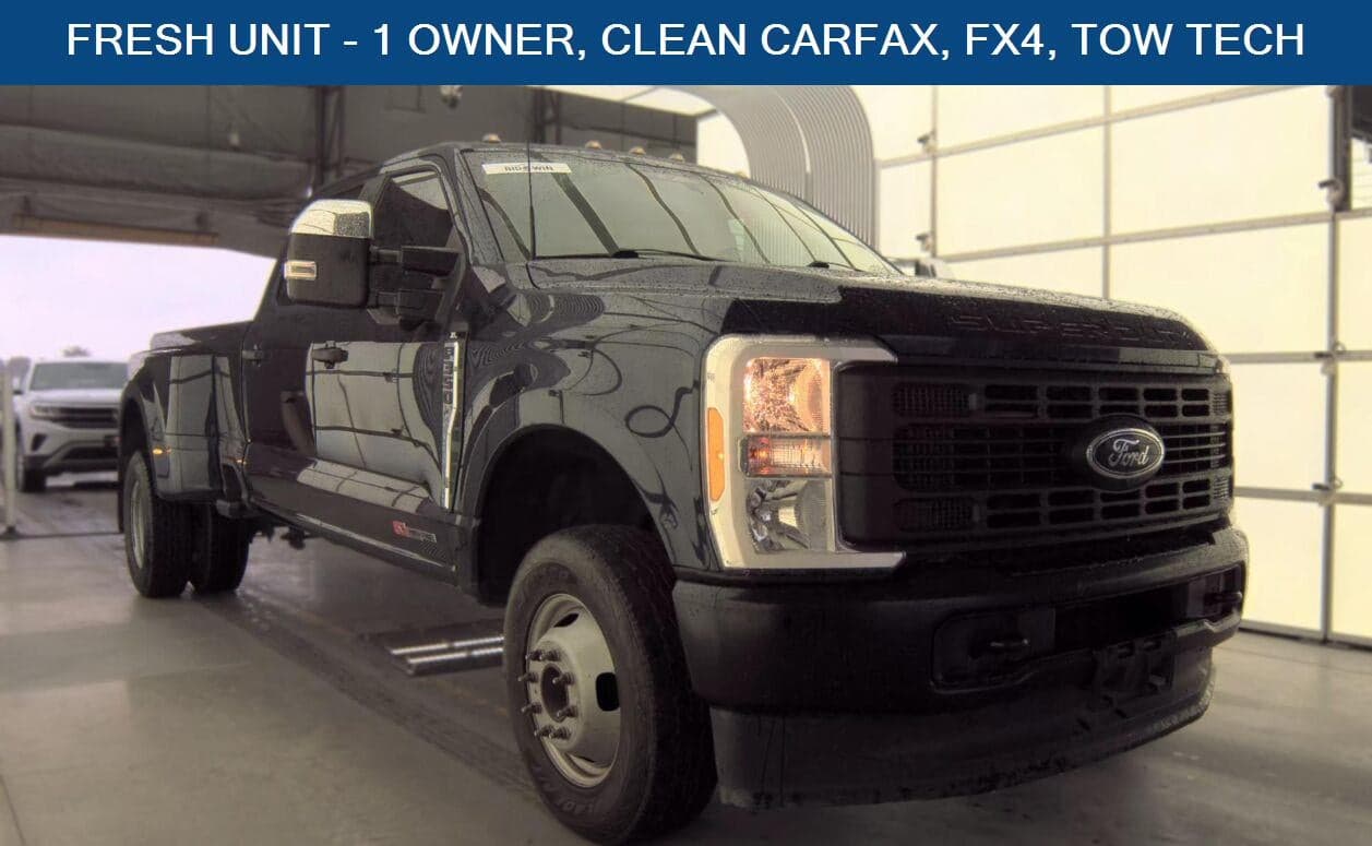 2023 Ford Super Duty F-350 DRW XL — photo 1 of 5