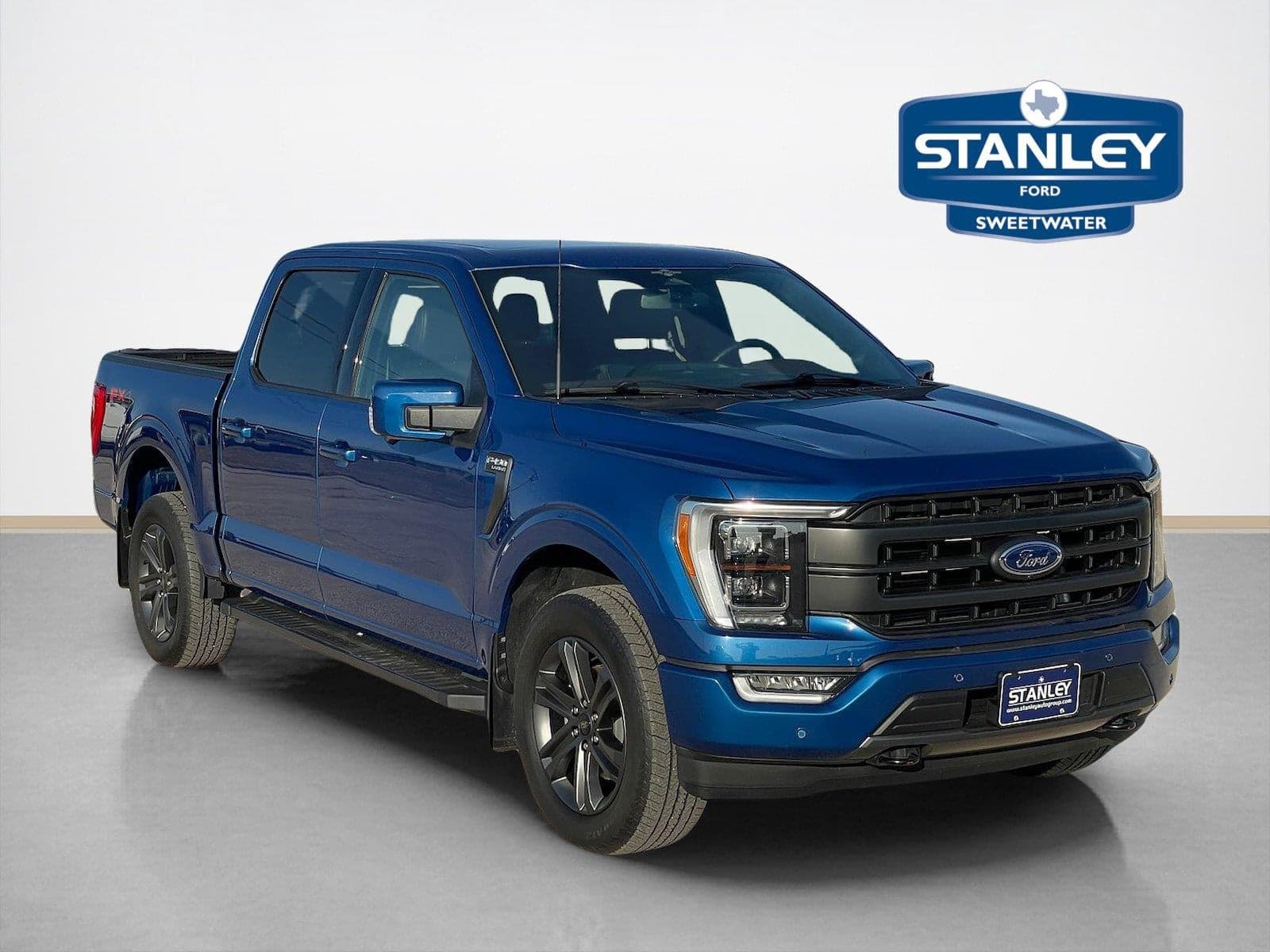 2023 Ford F-150 LARIAT — photo 1 of 44
