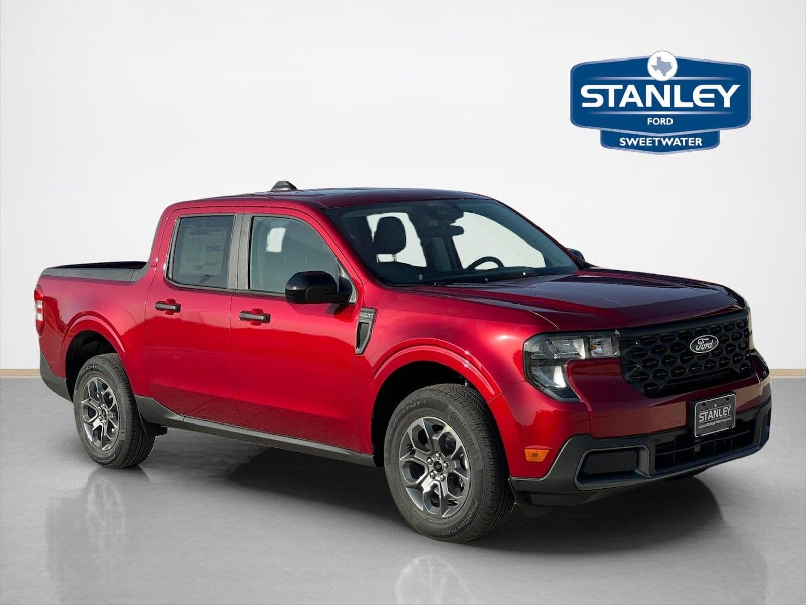 2026 Ford Maverick XLT — photo 1 of 32
