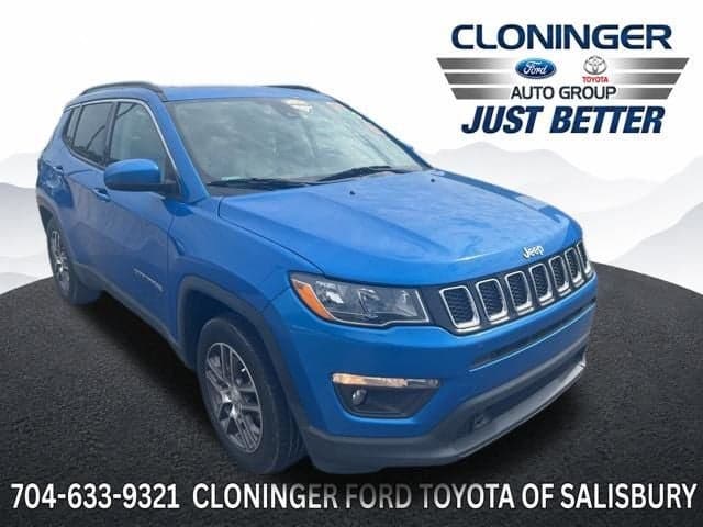 2020 Jeep Compass Latitude — photo 1 of 7
