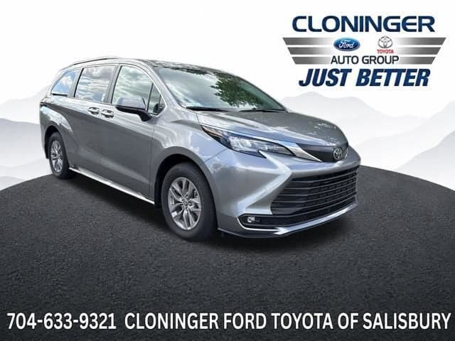 2026 Toyota Sienna XLE — photo 1 of 26