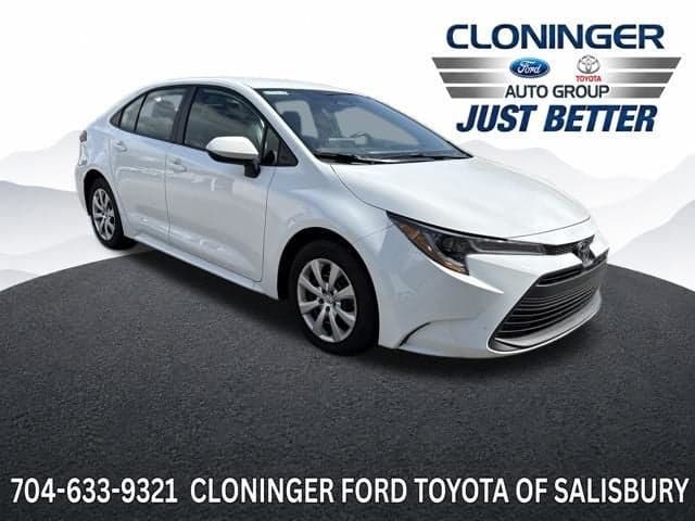2026 Toyota Corolla LE — photo 1 of 20