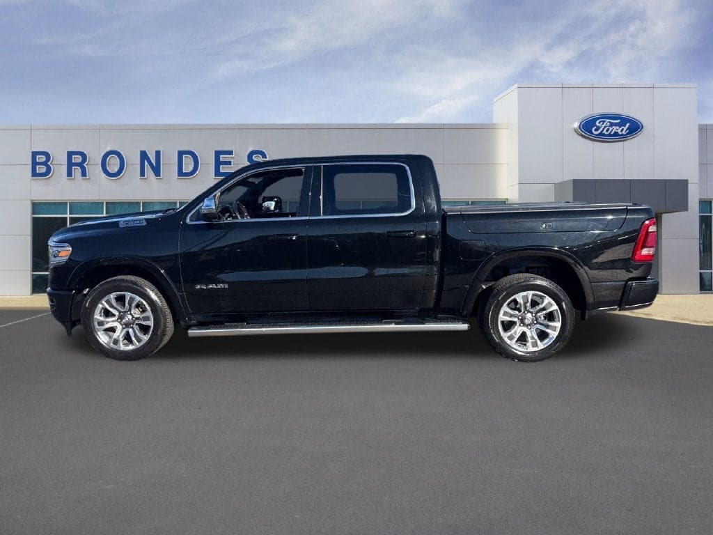 2023 RAM 1500 Limited — photo 1 of 5