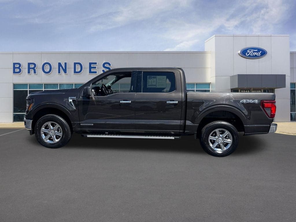 2024 Ford F-150 XLT — photo 1 of 41