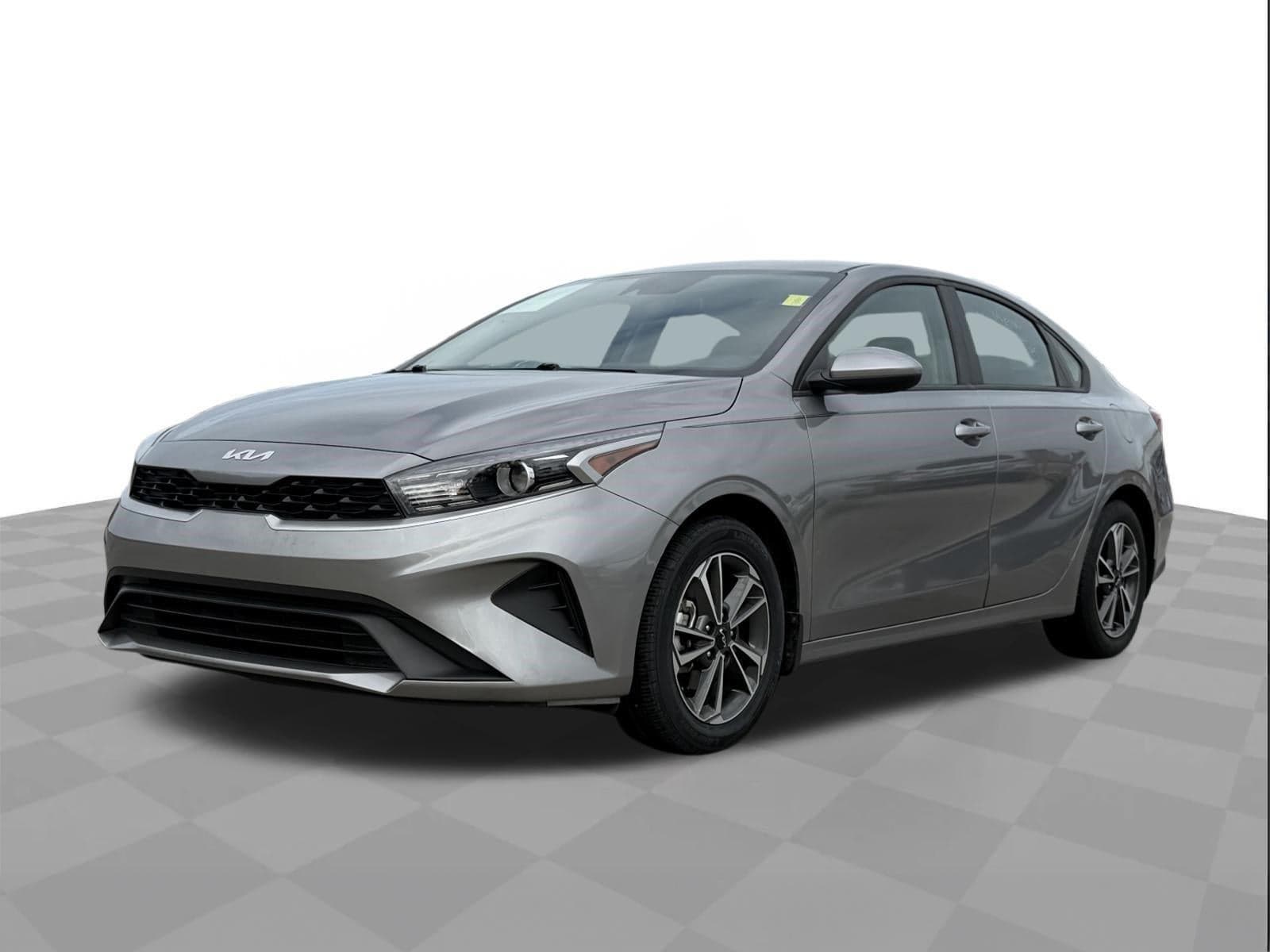 2024 Kia Forte LXS — photo 1 of 30