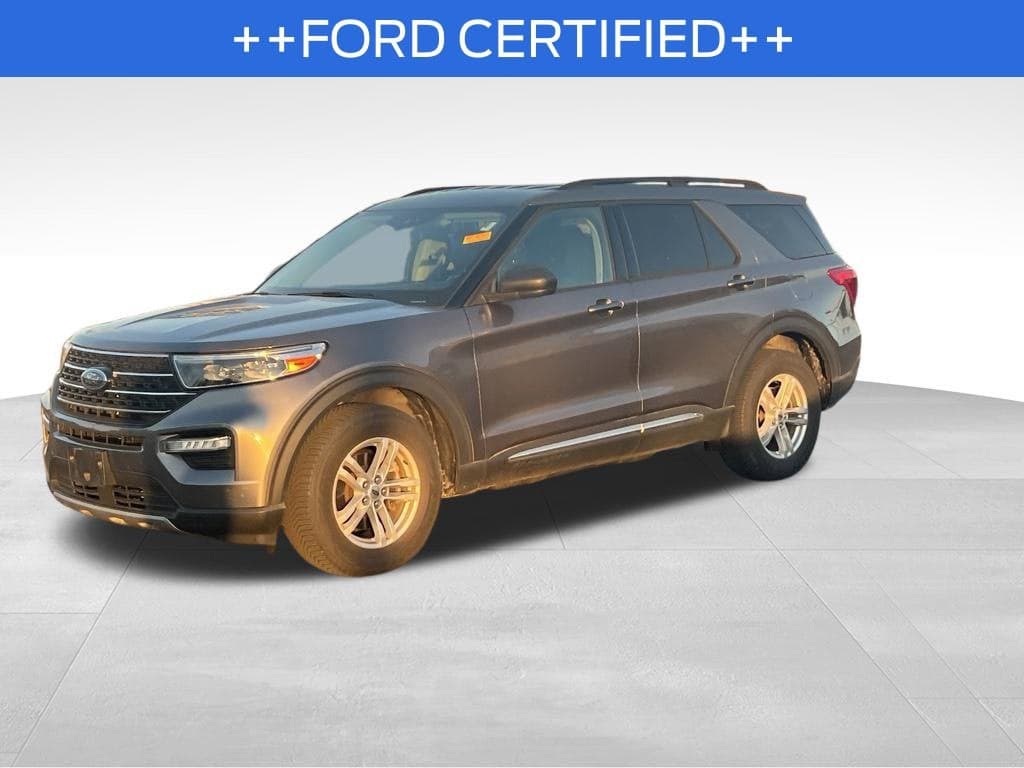 2021 Ford Explorer XLT — photo 1 of 5