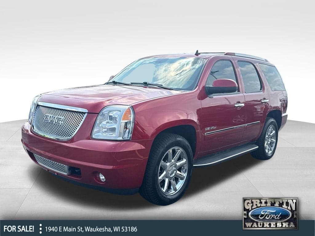 2013 GMC Yukon Denali — photo 1 of 30