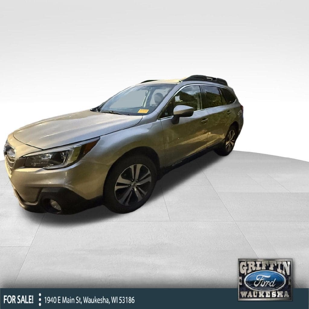 2019 Subaru Outback Limited — photo 1 of 4