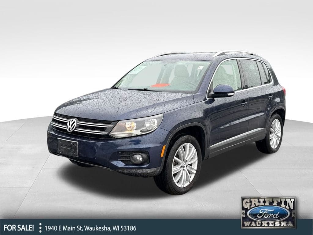 2013 Volkswagen Tiguan SE — photo 1 of 5