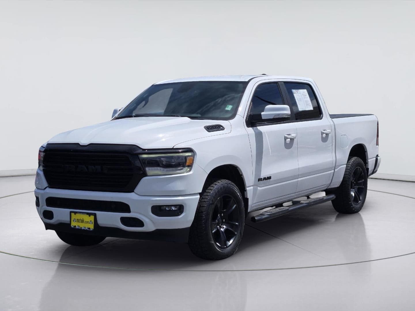 2020 RAM 1500 Lone Star — photo 1 of 10