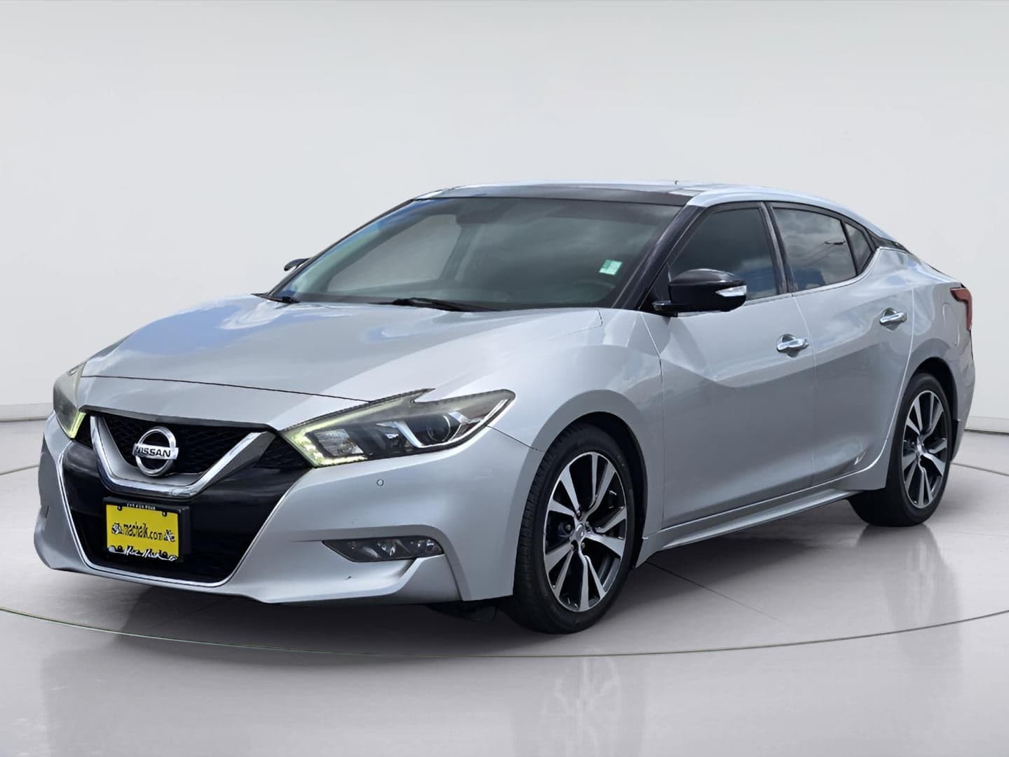 2016 Nissan Maxima 3.5 Platinum — photo 1 of 64