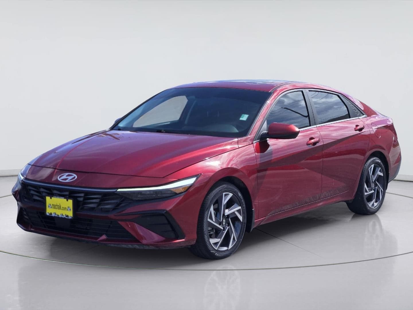 2024 Hyundai Elantra SEL — photo 1 of 32