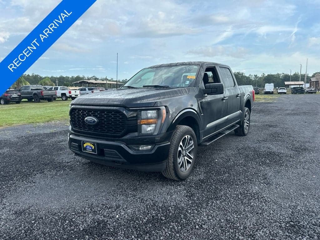 2023 Ford F-150 XL — photo 1 of 14